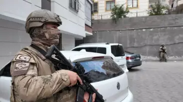 DEAŞ’a Operasyon: 8 Gözaltı