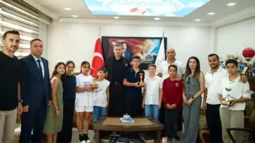 Hakkarili Sporculardan Triatlon Başarısı
