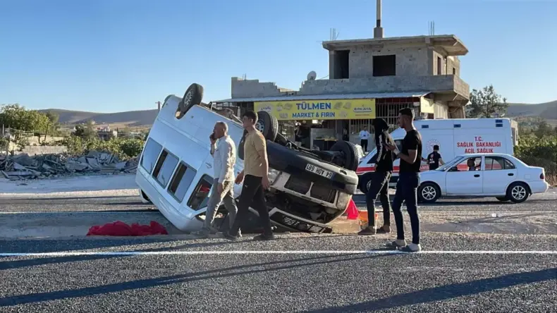 Şanlıurfa’da Minibüs Devrildi, 20 Yaralı