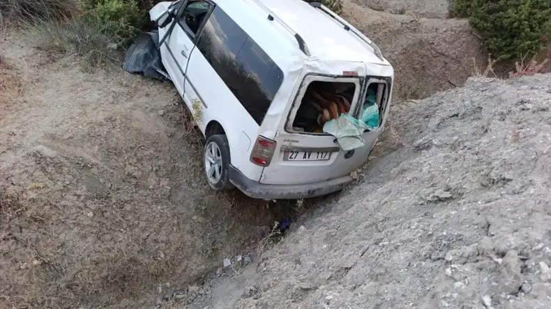 Şirvan’da Trafik Kazası: 2 Yaralı