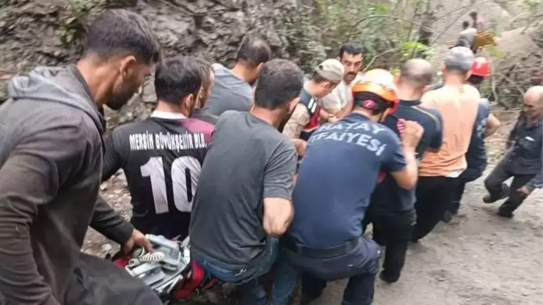 İş Makinesi Uçuruma Düştü: Operatör Hayatını Kaybetti