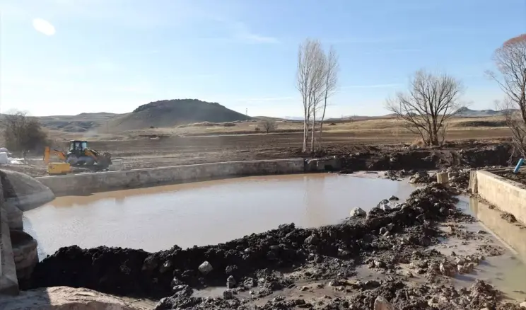 Ulaş Gölü’ne Su Takviyesi Çalışmaları Başladı