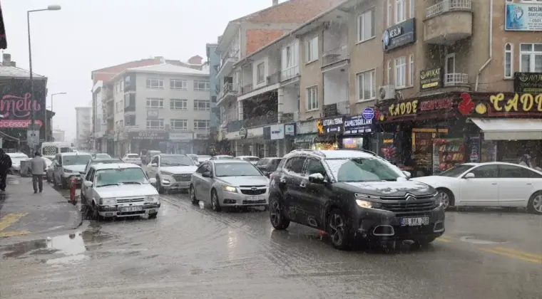Çubuk’ta Kar Yağışı Hayatı Olumsuz Etkiledi