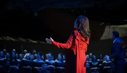 Türkan Şoray ve İyilik Korosu’ndan Unutulmaz Konser