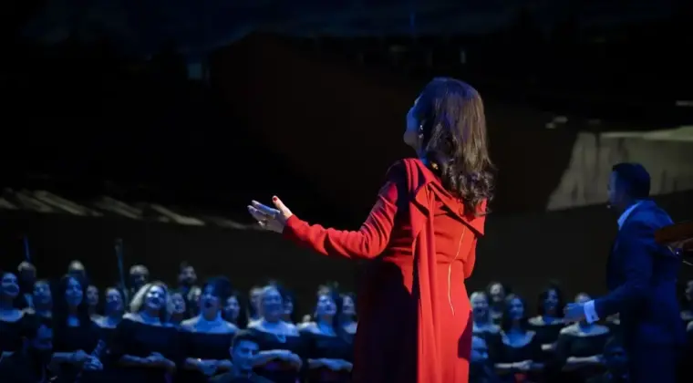 Türkan Şoray ve İyilik Korosu’ndan Unutulmaz Konser