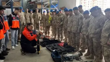 Jandarma Ekiplerine Arama Kurtarma Eğitimi