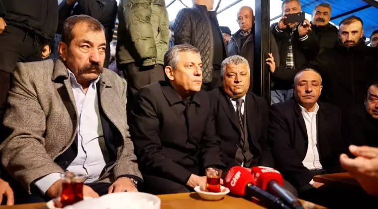 Özgür Özel Malatya’da Esnafla Buluştu