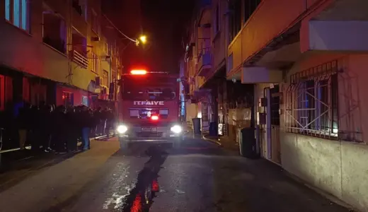 Bursa’da Çatı Yangını Kontrol Altına Alındı